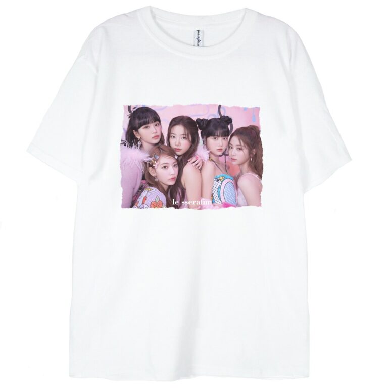 T-shirt Le Sserafim