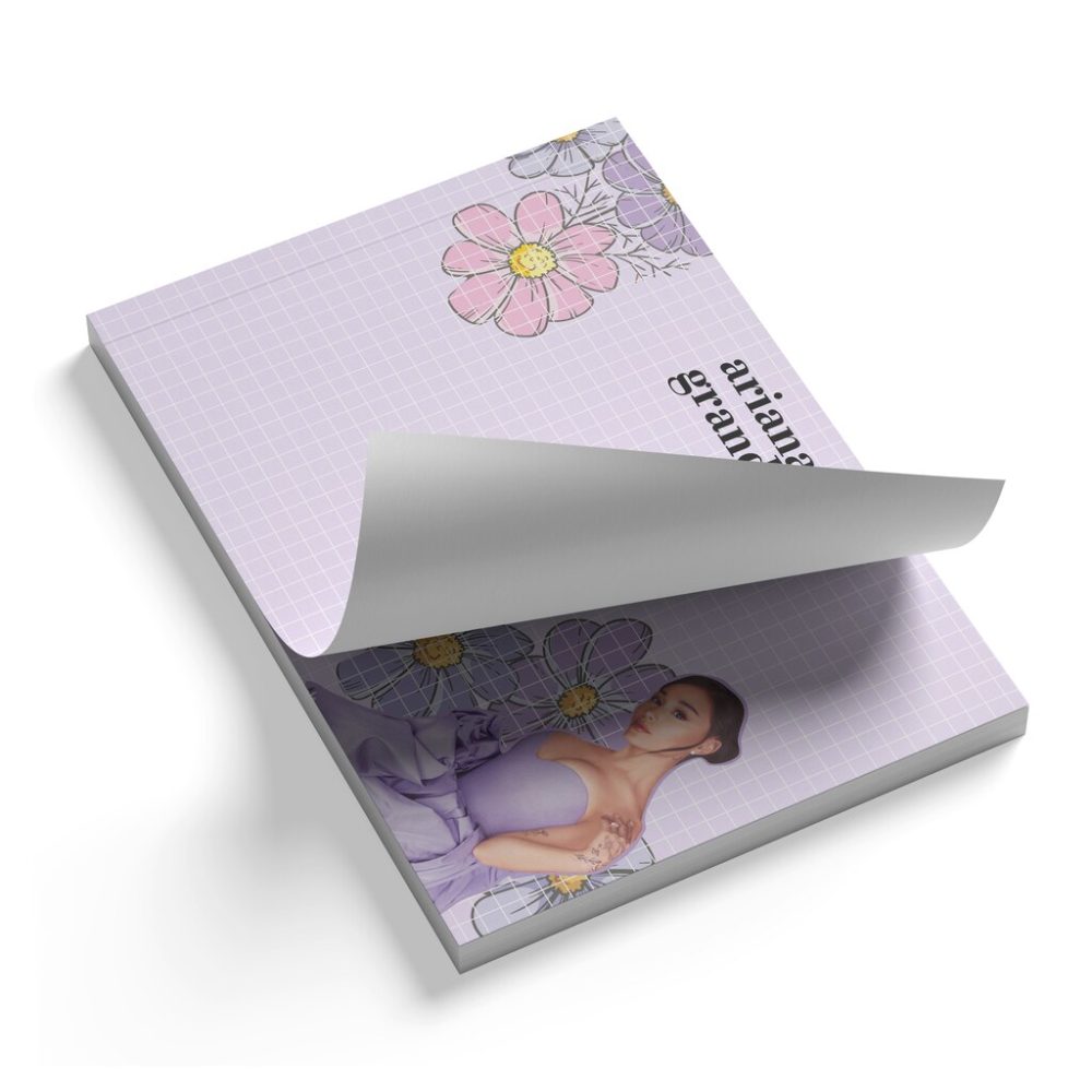 Duży notes Ariana Grande Lawenda A5 — zdjęcie 2