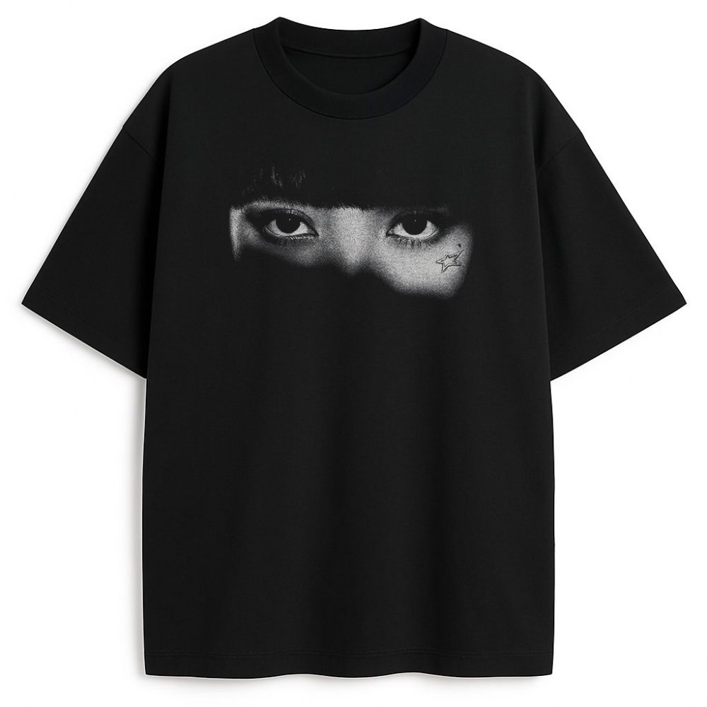 T-shirt Blackpink Lisa Eyes — zdjęcie 1