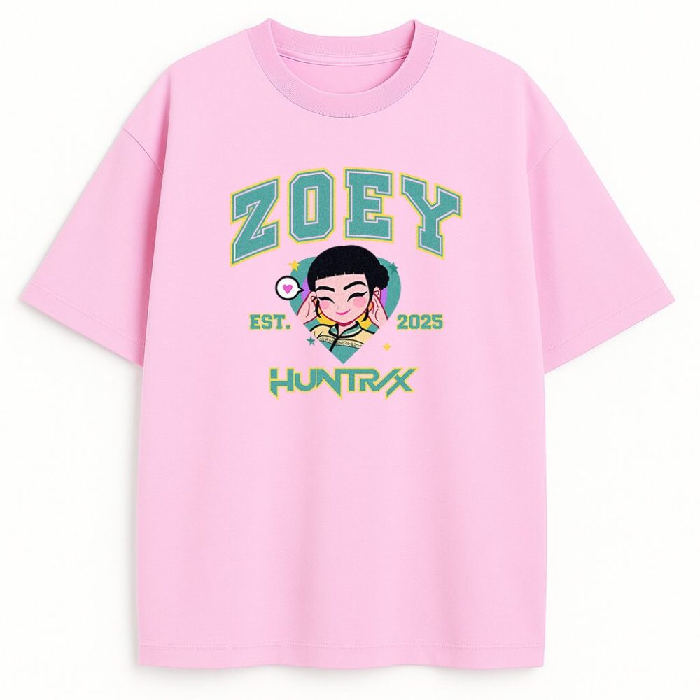 T-shirt College Zoey Huntrix — zdjęcie 3