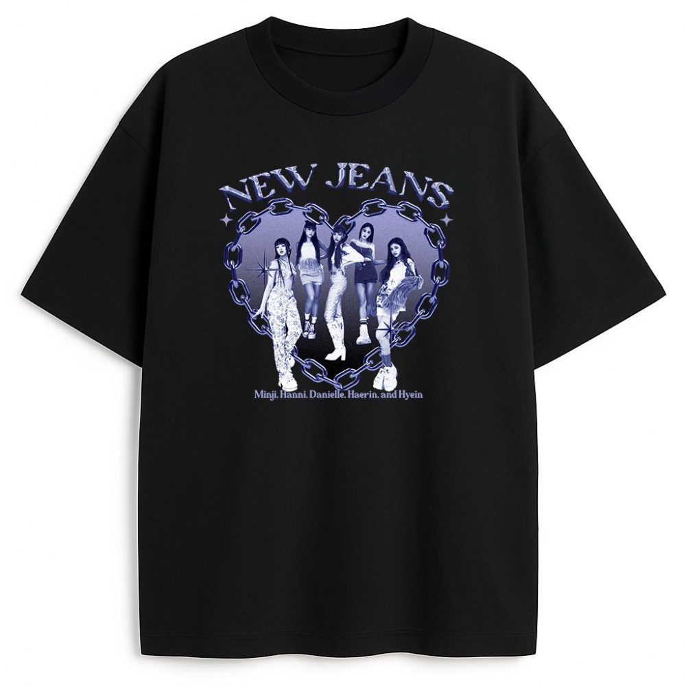 T-shirt NewJeans Heart Wyprzedaż — zdjęcie 1